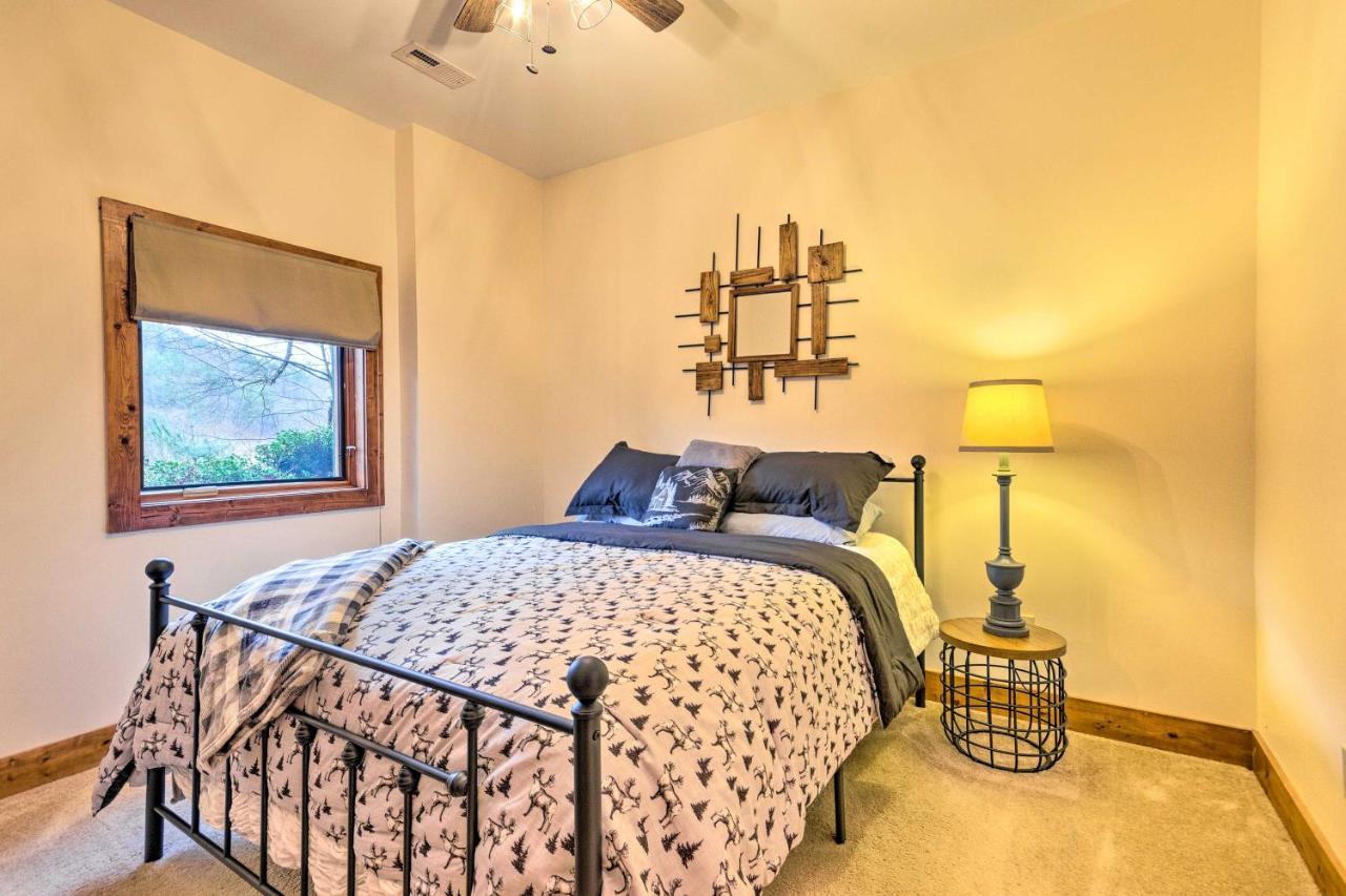 Vilas Mountain Cabin With Fire Pit, Walk To Golf And Fishing מראה חיצוני תמונה